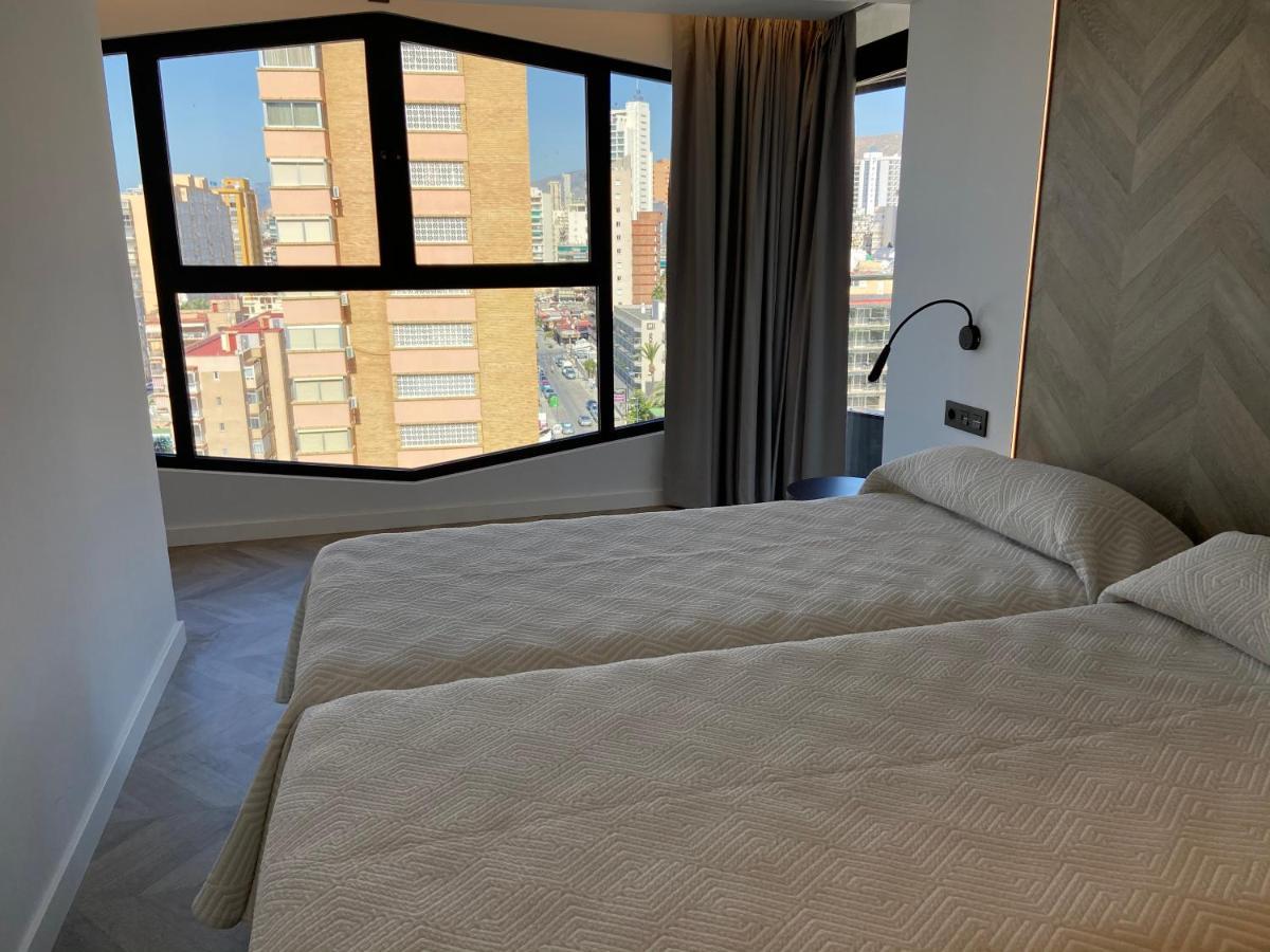 Climia Belroy 4 Sup Aparthotel Benidorm Bagian luar foto