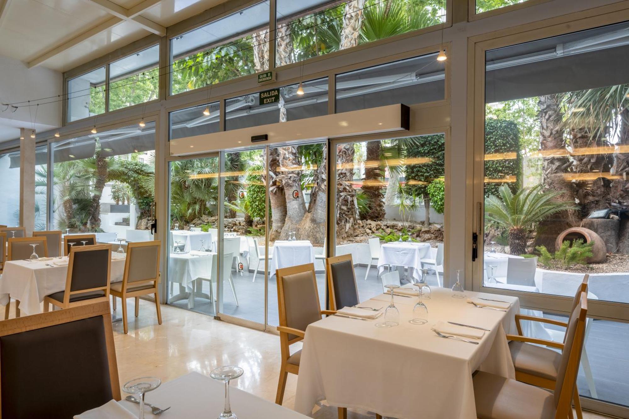 Climia Belroy 4 Sup Aparthotel Benidorm Bagian luar foto