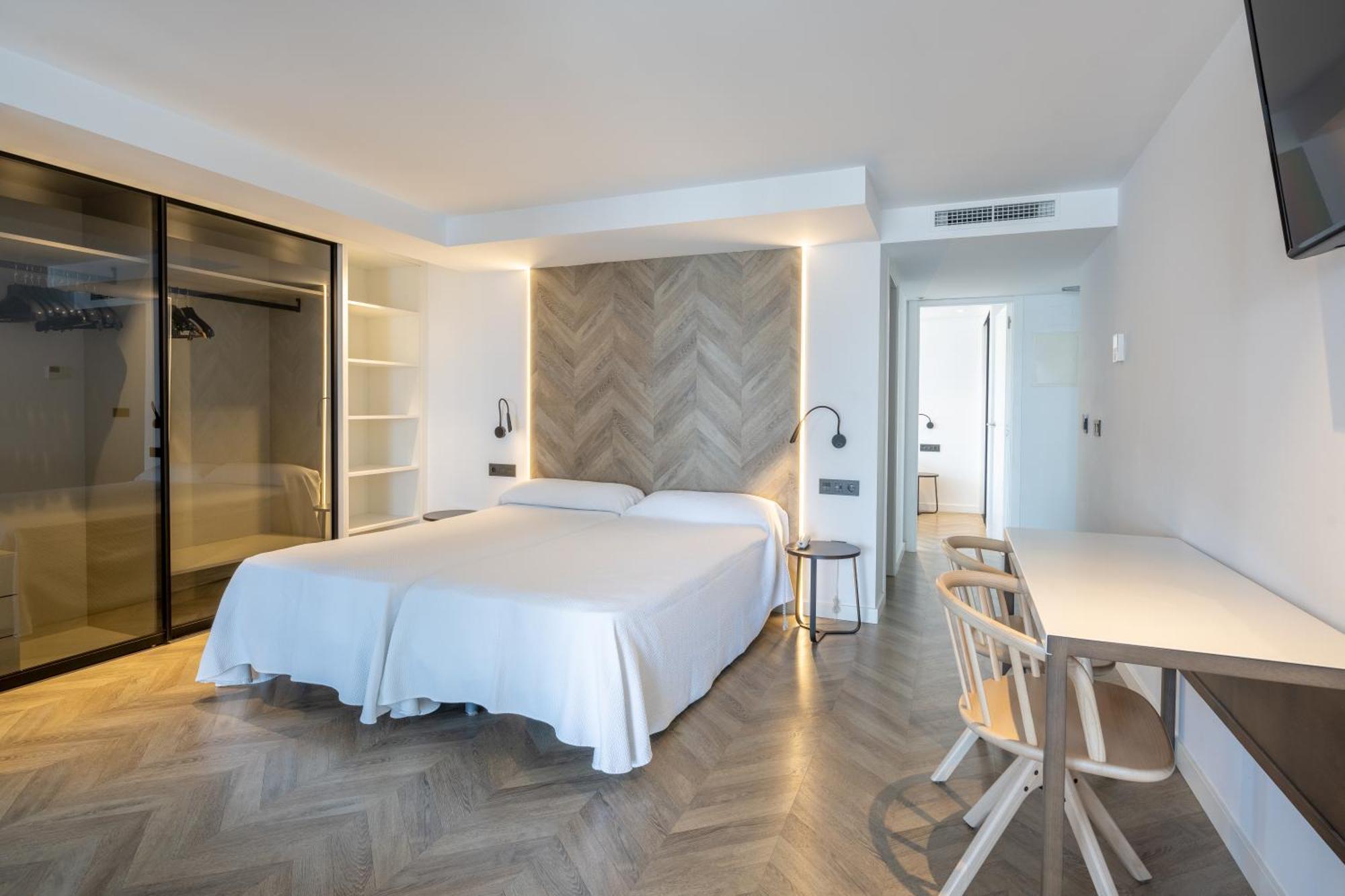 Climia Belroy 4 Sup Aparthotel Benidorm Bagian luar foto
