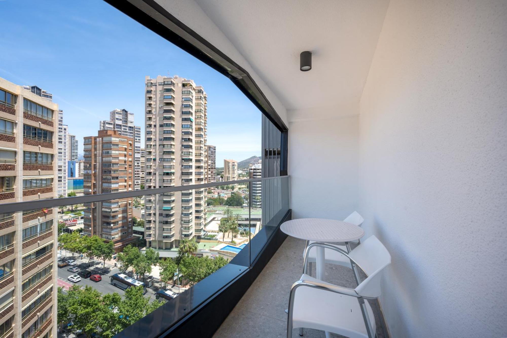 Climia Belroy 4 Sup Aparthotel Benidorm Bagian luar foto